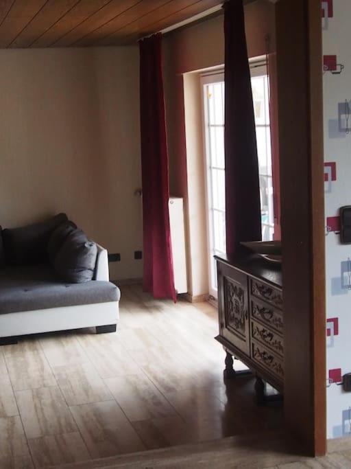 Ruhige Ferienwohnung Im Hunsrueck Hungenroth Buitenkant foto